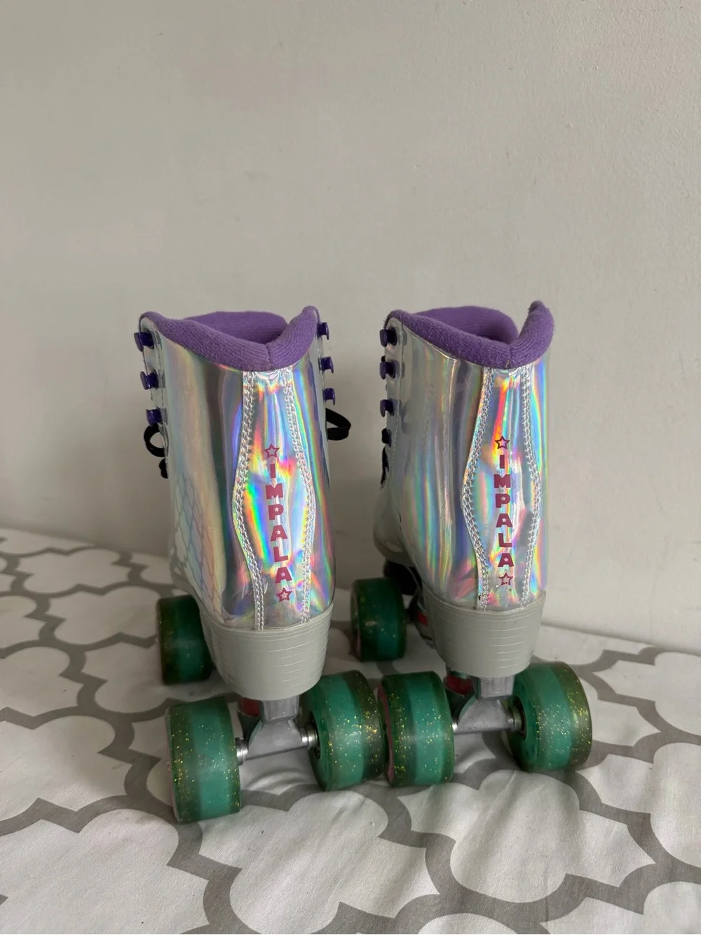 Holographic Purple High-Top Kids Roller Skates